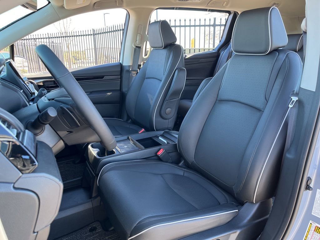 Used 2026 Honda Odyssey Elite image 26