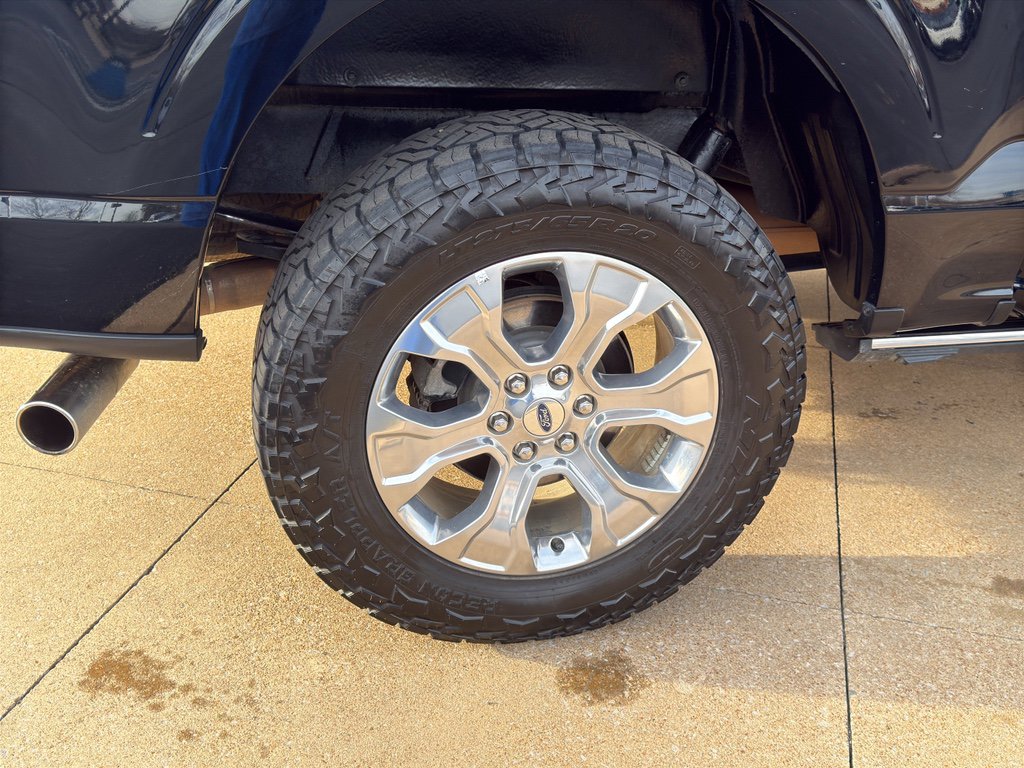 Used 2022 Ford F150 Platinum image 7