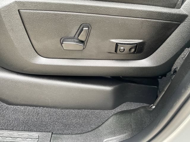 Used 2026 RAM 2500 Big Horn AWD/4WD image 40