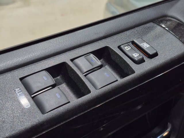 Used 2023 Toyota 4Runner TRD Off-Road Premium w/ Moonroof Package AWD/4WD image 12