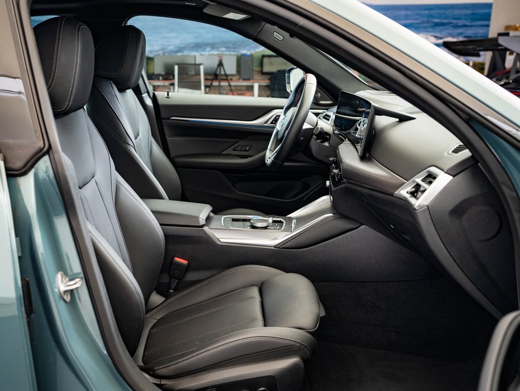 Used 2025 BMW i4 M50 image 22