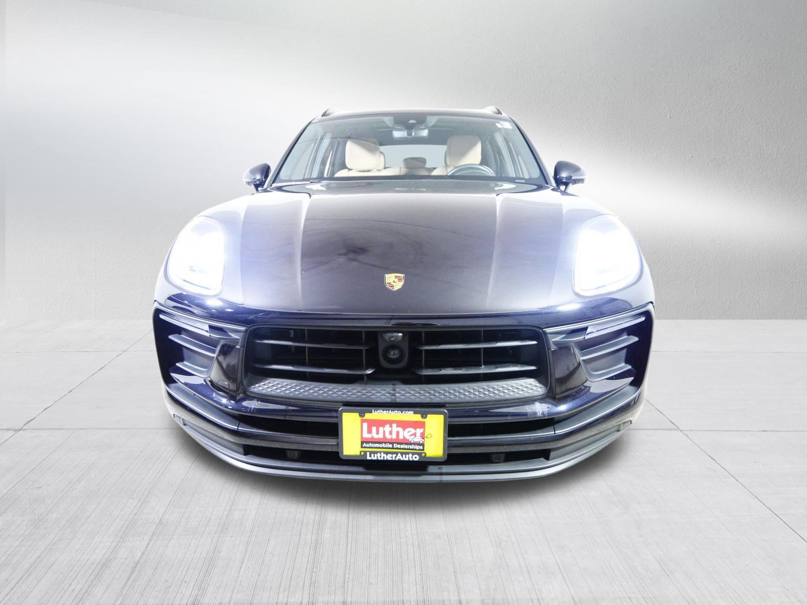 Used 2023 Porsche Macan Turbo video 2