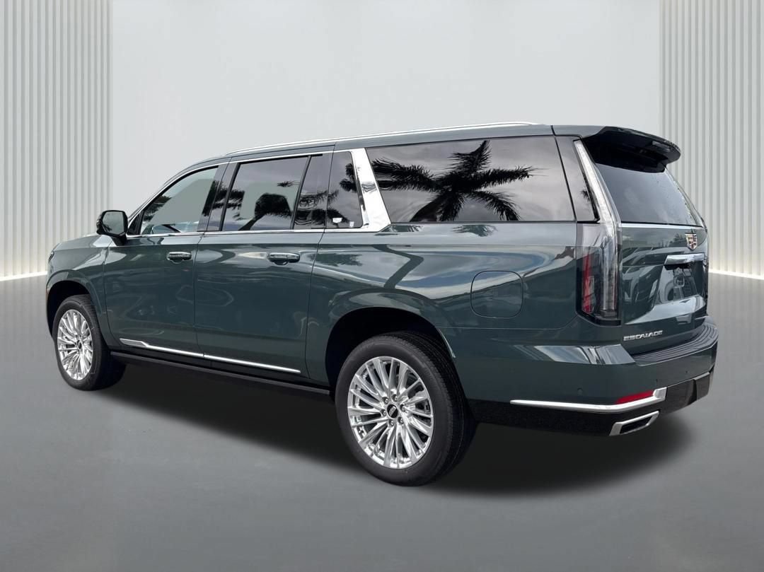 New 2026 Cadillac Escalade ESV Luxury AWD/4WD image 6