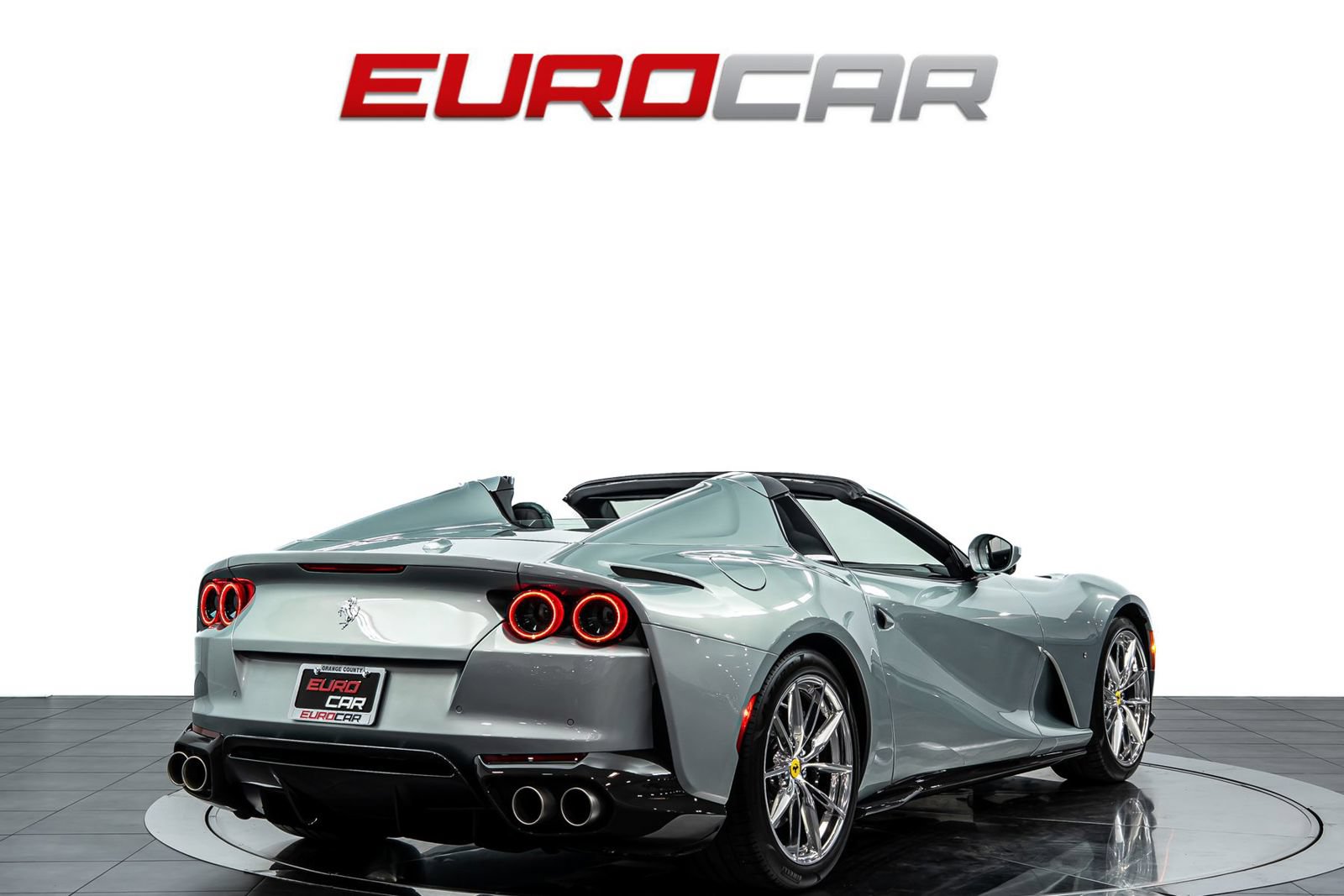 Used 2022 Ferrari 812 GTS RWD image 6
