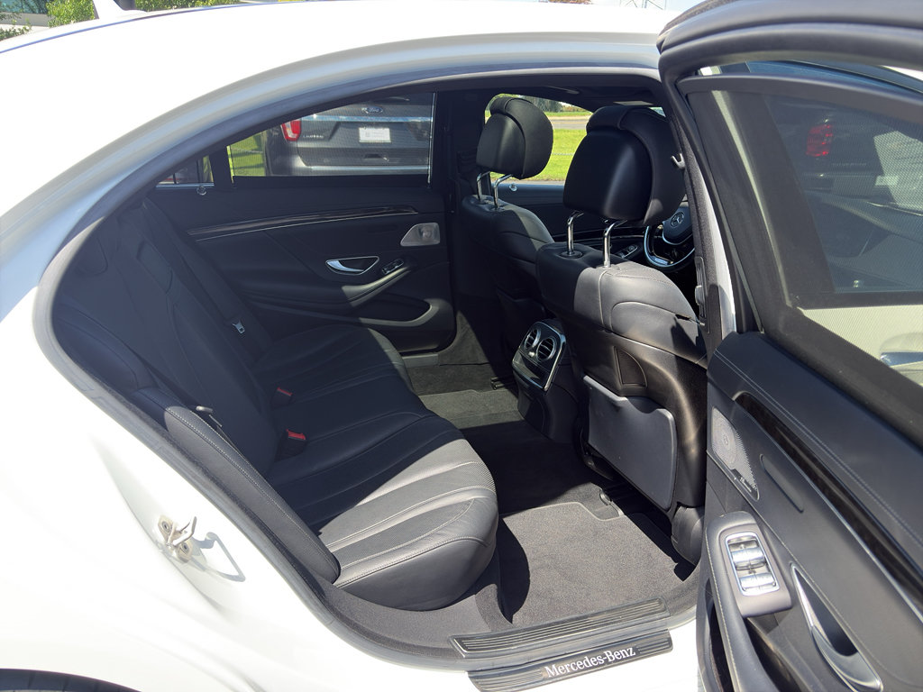 Used 2015 Mercedes-Benz S 550 4MATIC Sedan image 17