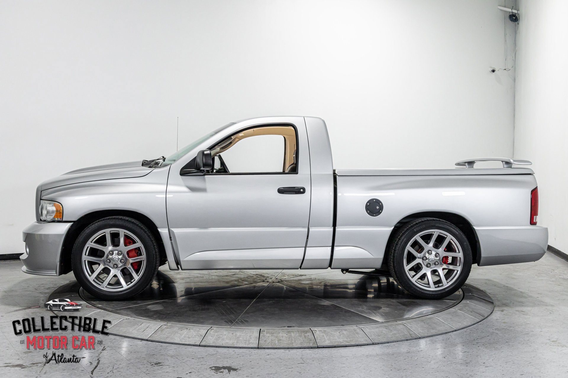 Used 2005 Dodge Ram 1500 Truck 2WD Regular Cab image 12