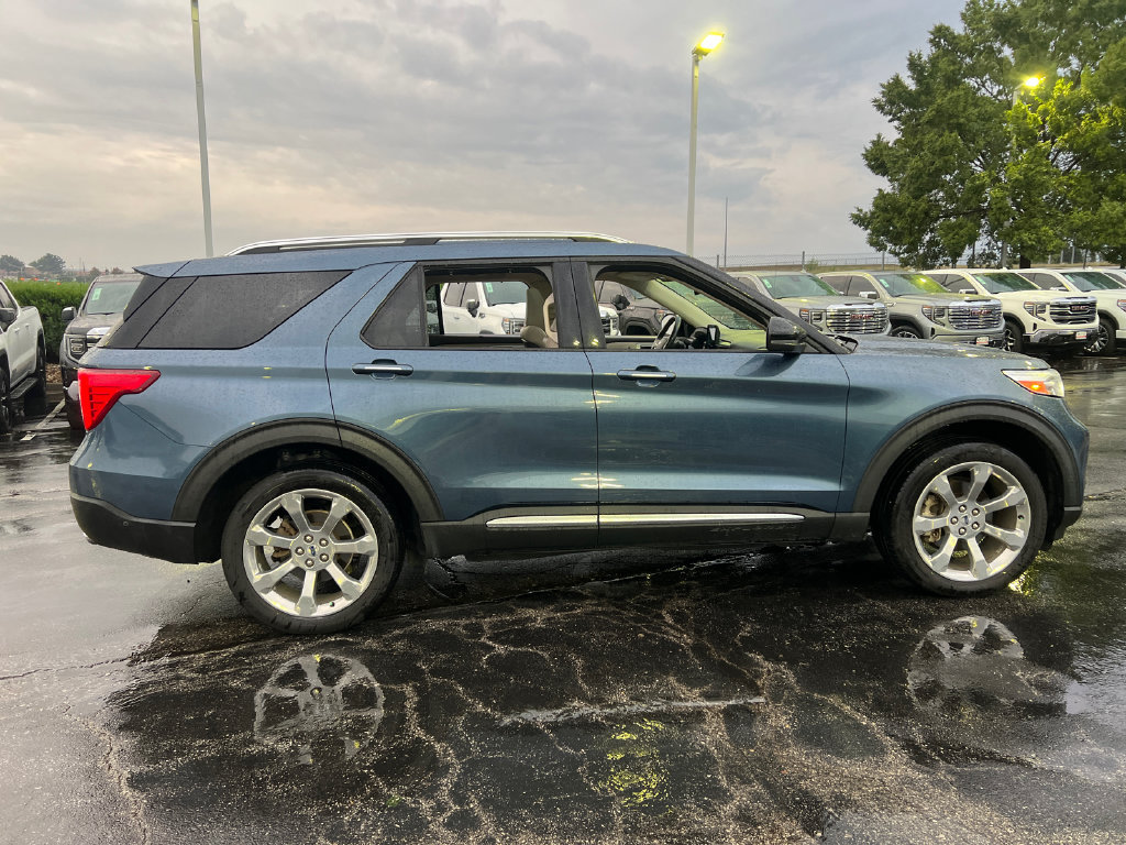 Used 2020 Ford Explorer Platinum w/ Premium Technology Package AWD/4WD image 5