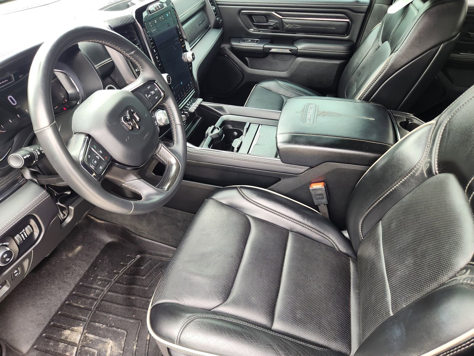 Used 2024 RAM 1500 Limited AWD/4WD image 13