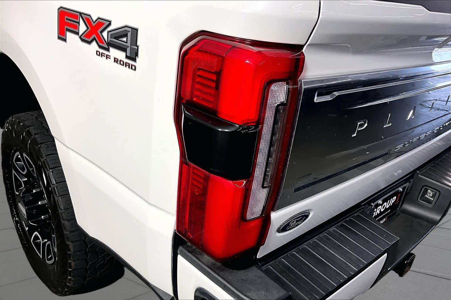 Used 2024 Ford F250 Platinum AWD/4WD image 27