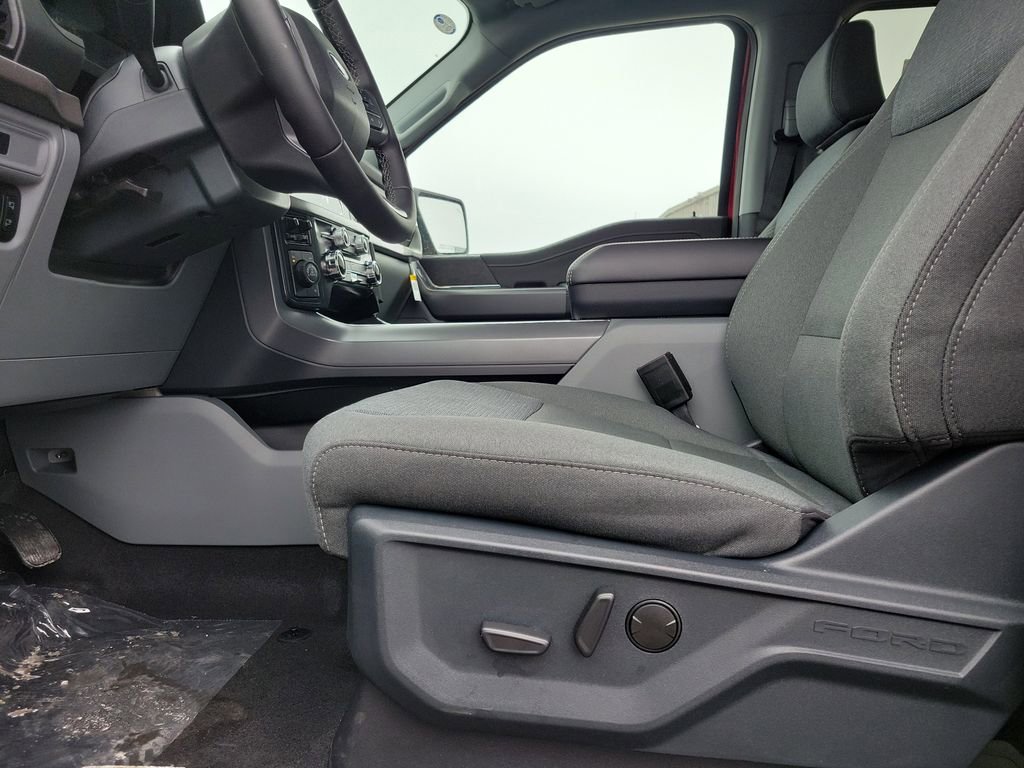 New 2026 Ford F150 XLT w/ Equipment Group 302A MID image 17