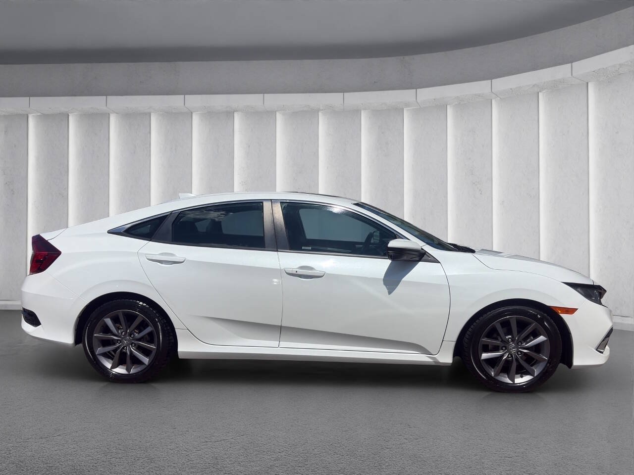 Used 2020 Honda Civic EX image 6