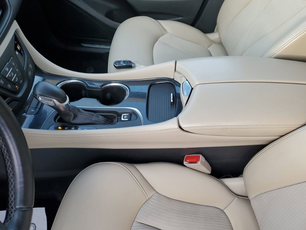 Used 2017 Buick Envision Preferred image 25