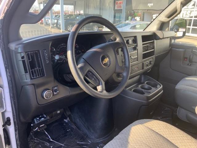 Used 2018 Chevrolet Express 3500 LT w/ LT Preferred Equipment Group RWD image 12