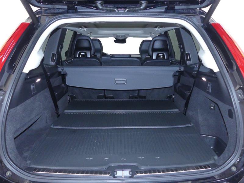 Used 2023 Volvo XC90 B5 Plus w/ Protection Package Premier AWD/4WD image 26