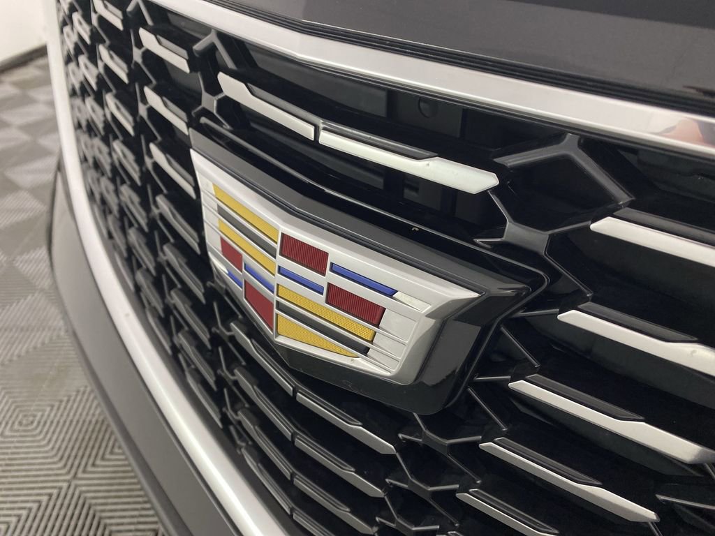 Certified 2023 Cadillac XT4 Premium Luxury w/ Cold Weather Package image 33