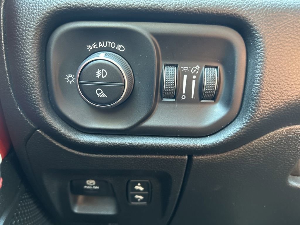 Used 2025 RAM 1500 Rebel w/ Rebel Level 1 Equipment Group AWD/4WD image 19