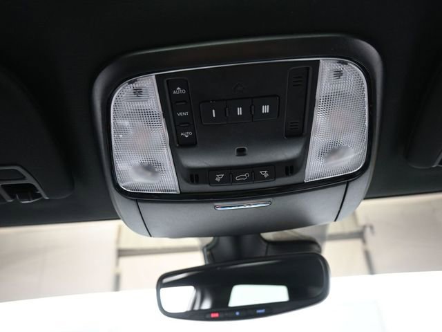 Used 2023 Dodge Durango GT image 12