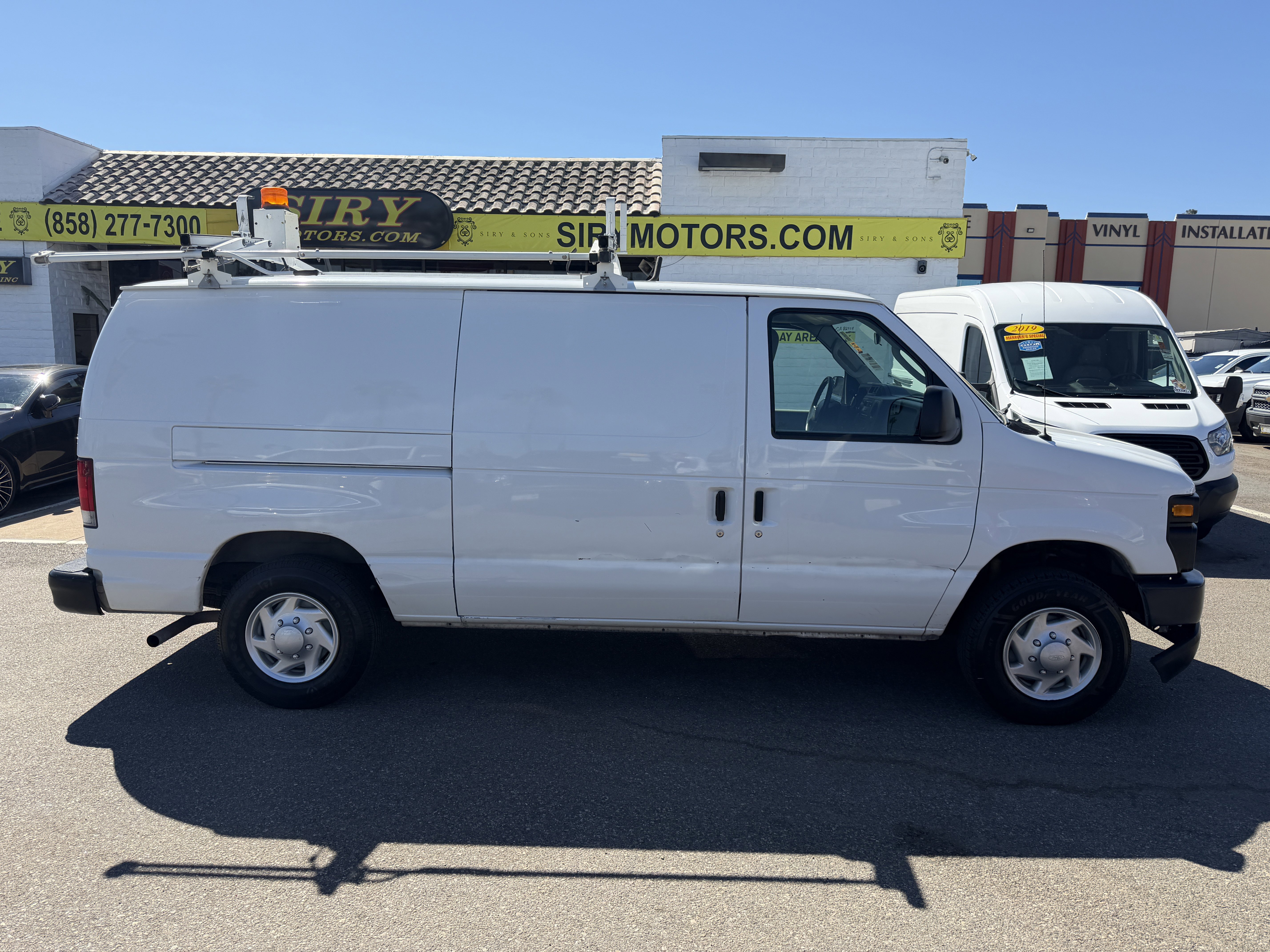 Used 2013 Ford E-150 and Econoline 150 w/ PWR Group RWD image 2
