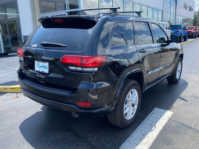 Used 2021 Jeep Grand Cherokee Laredo X AWD/4WD image 9
