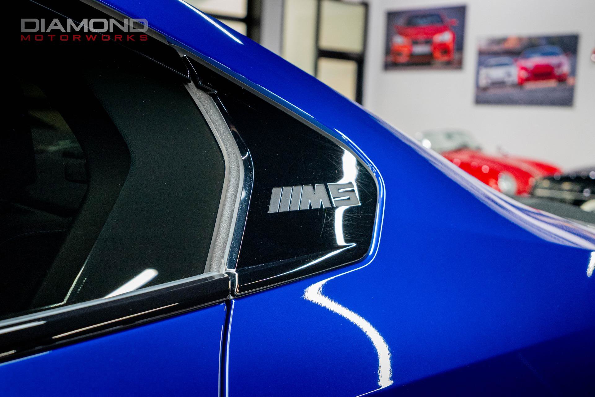 Used 2025 BMW M5 w/ Carbon Package image 42