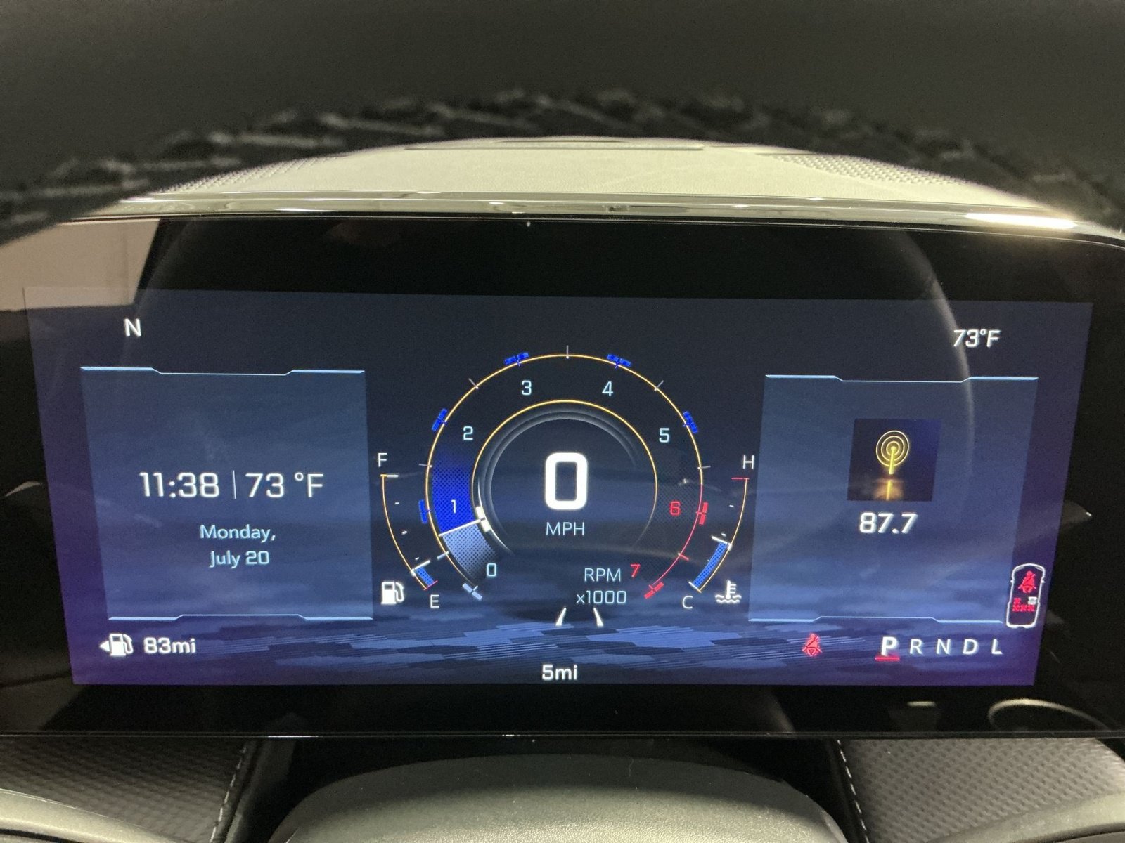 New 2027 Chevrolet Equinox LT FWD image 18