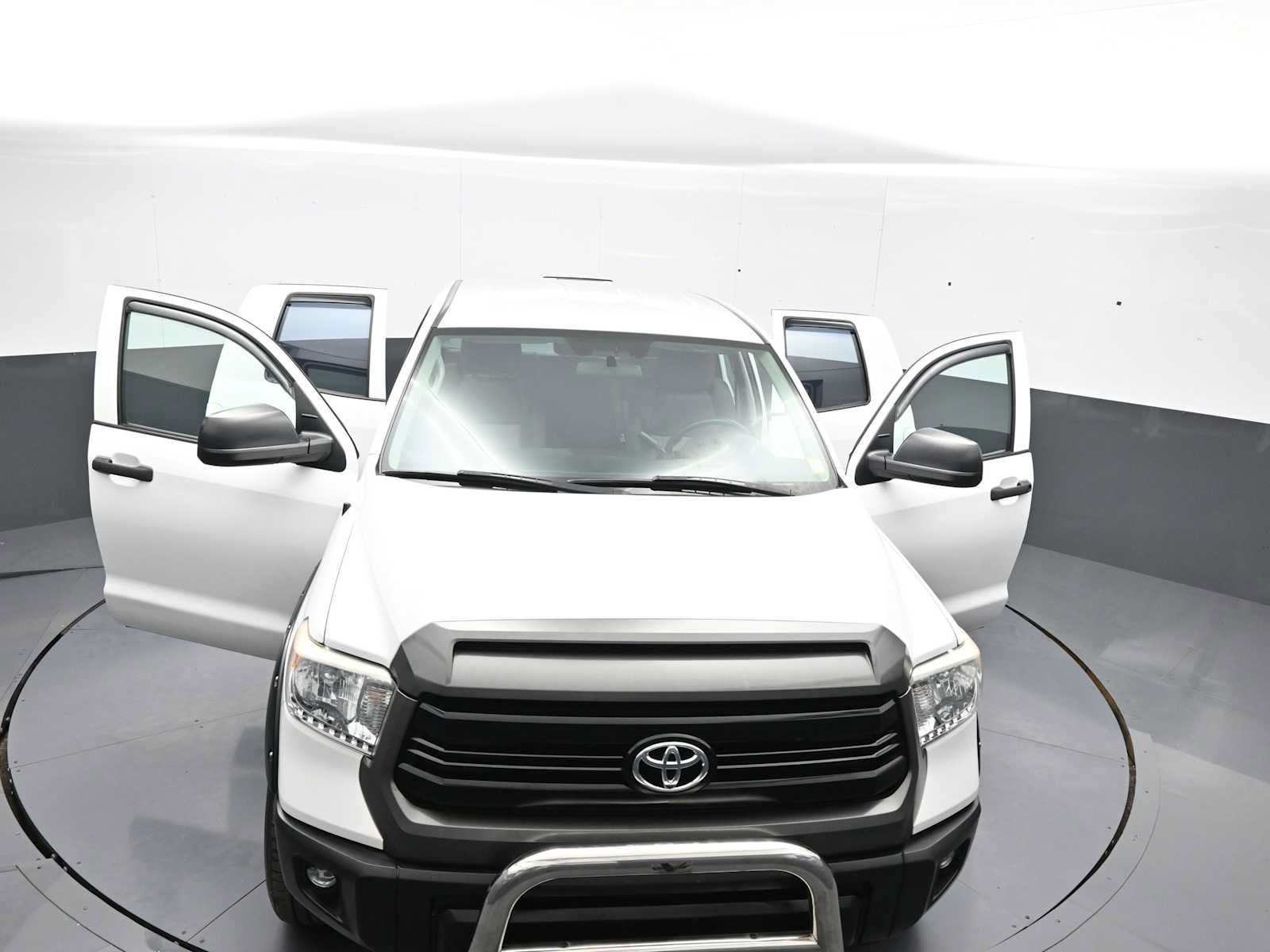 Used 2016 Toyota Tundra SR w/ Exterior Package AWD/4WD image 44