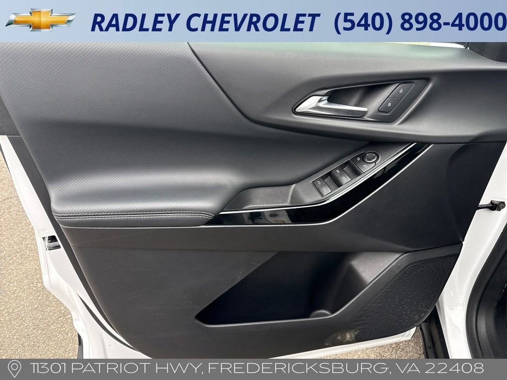 Certified 2025 Chevrolet Equinox LT image 5