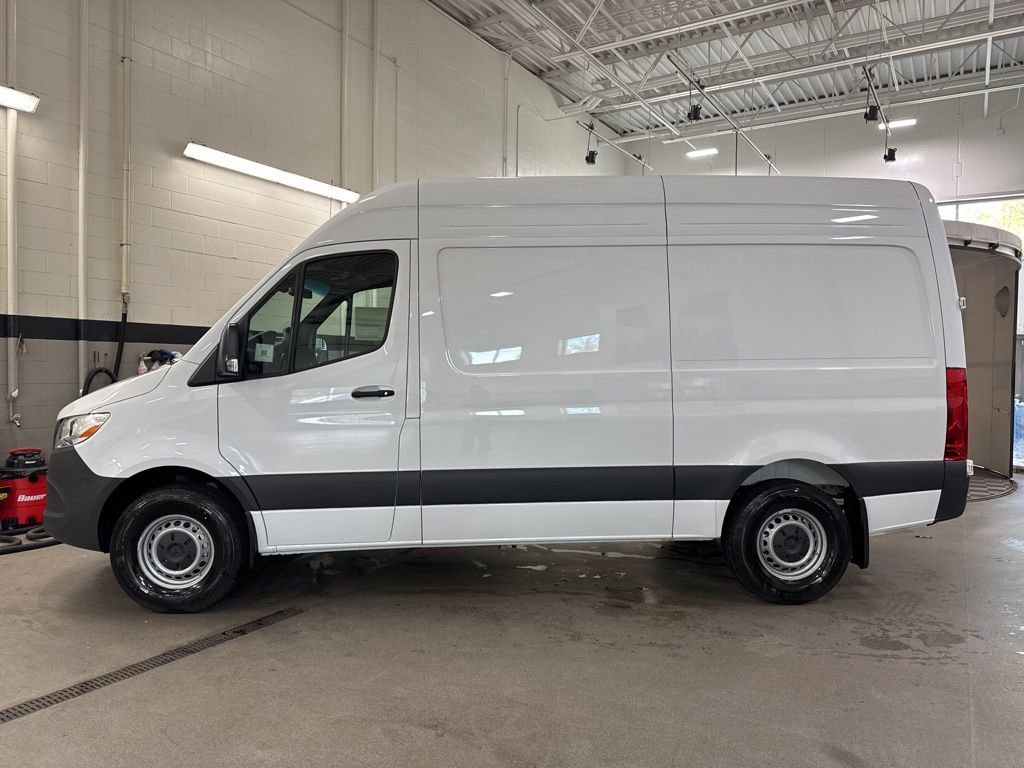 New 2026 Mercedes-Benz Sprinter 2500 image 2