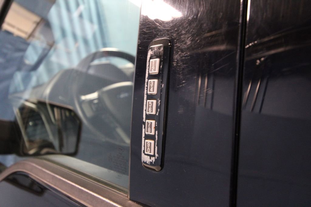 Used 2019 Ford F150 Raptor w/ Equipment Group 802A Luxury image 46