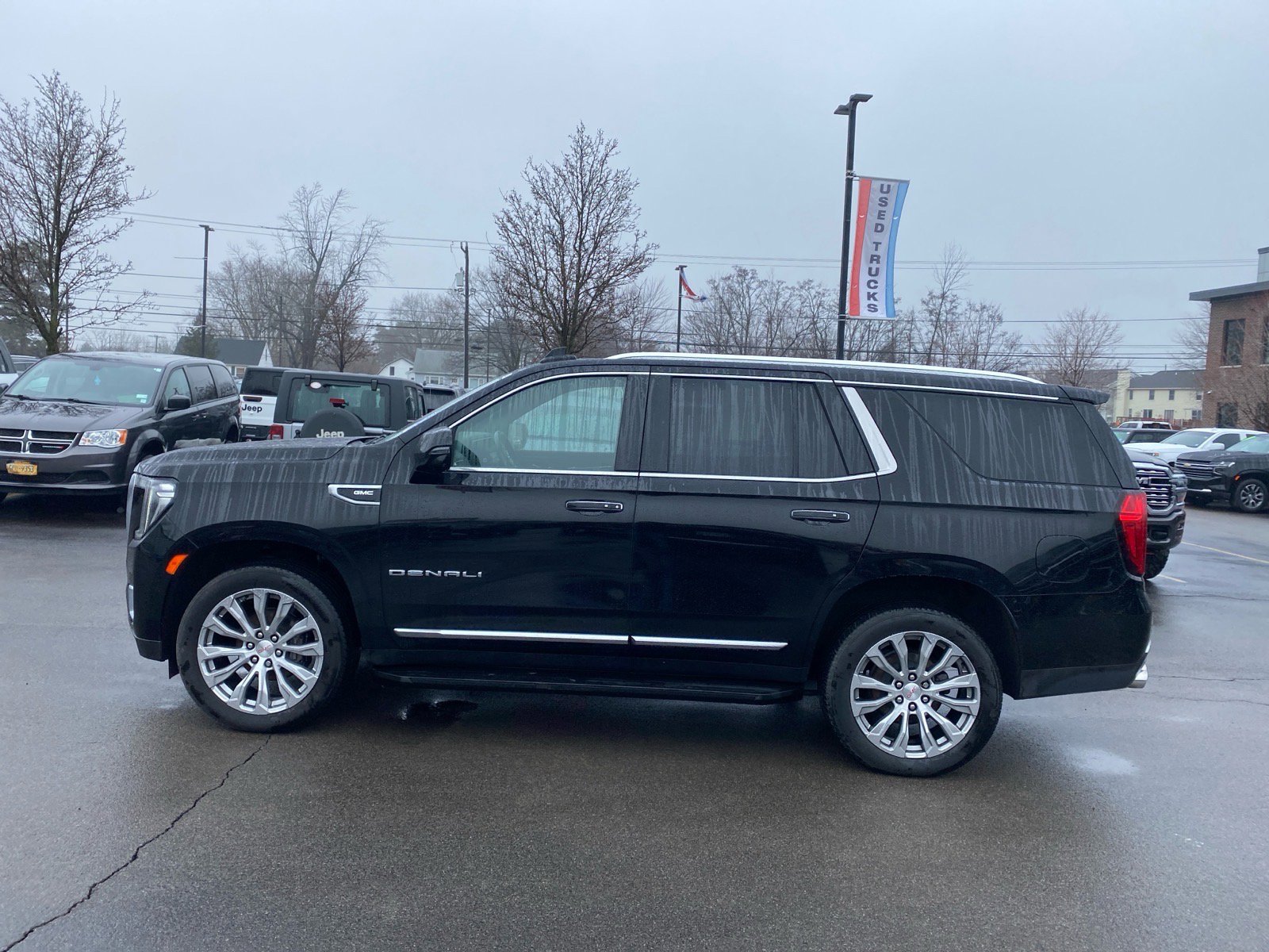 Used 2022 GMC Yukon Denali image 4