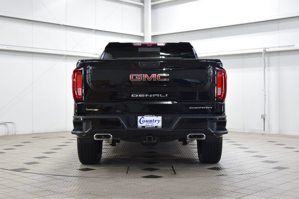 Used 2022 GMC Sierra 1500 Denali w/ Technology Package AWD/4WD image 7