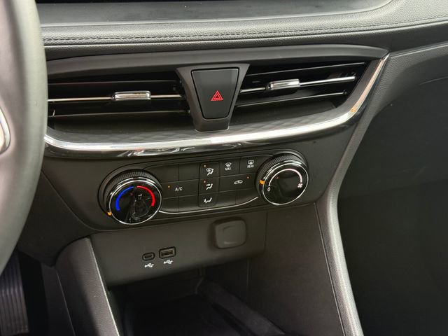 Used 2025 Buick Encore GX Preferred image 18