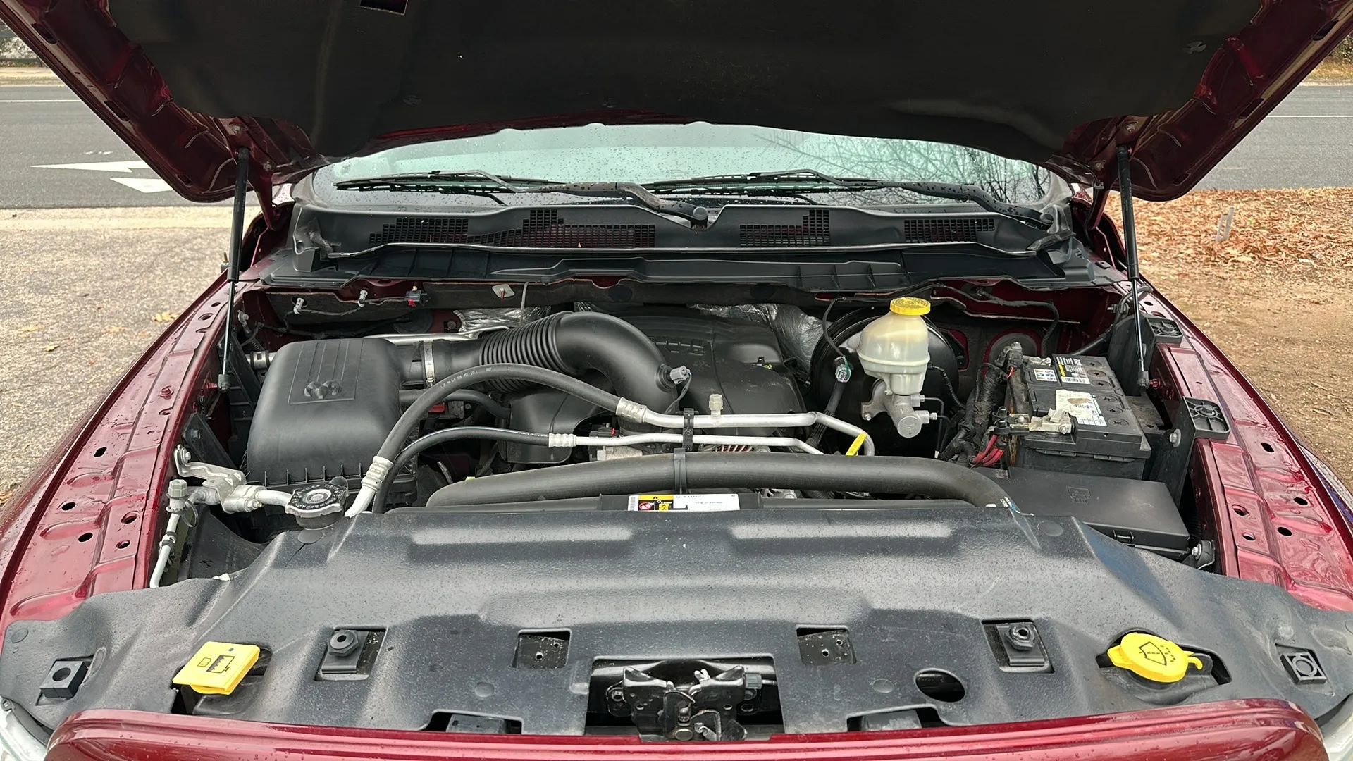 Used 2017 RAM 1500 Express image 12