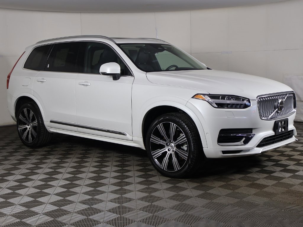 Used 2024 Volvo XC90 T8 Plus w/ Protection Package Premier image 53
