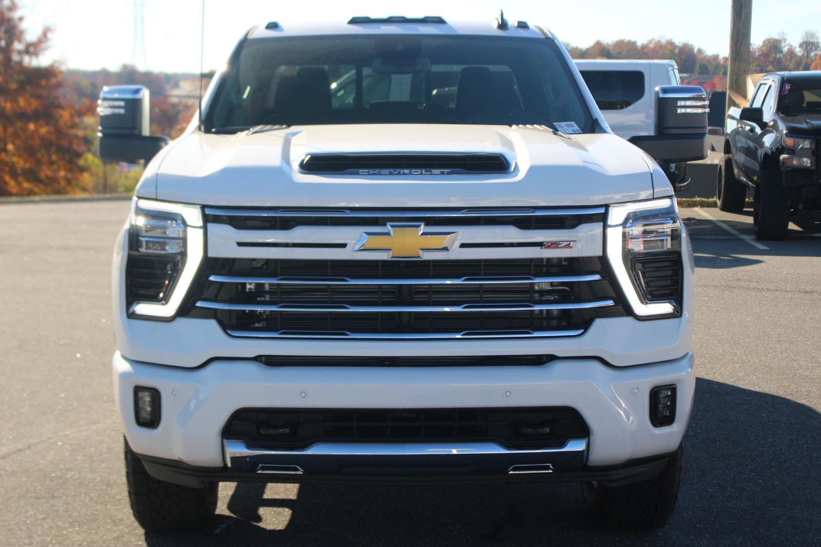 New 2025 Chevrolet Silverado 2500 LT w/ Z71 Chrome Sport Edition image 4