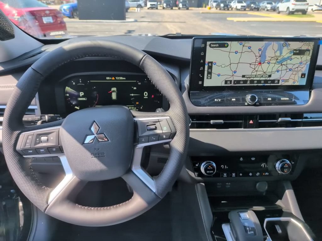 New 2026 Mitsubishi Outlander SE AWD/4WD image 29