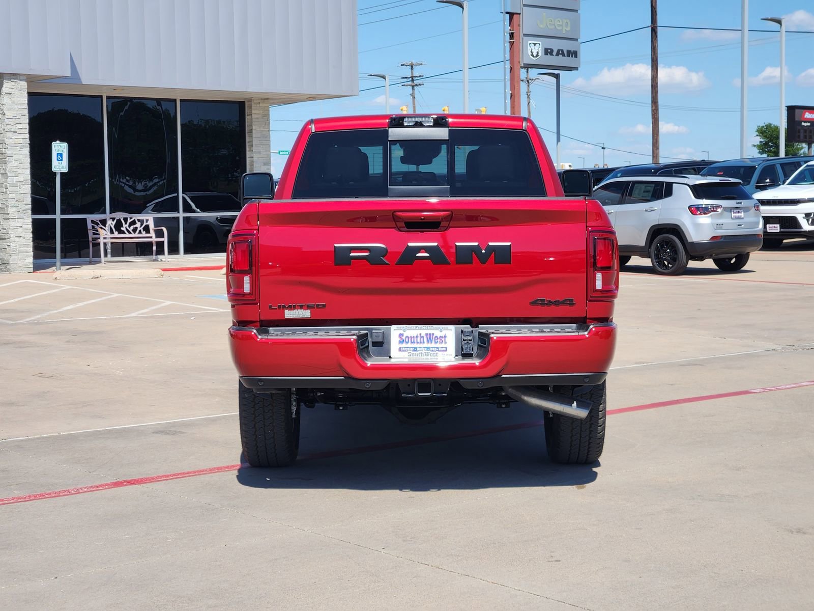 New 2026 RAM 2500 Limited AWD/4WD image 8