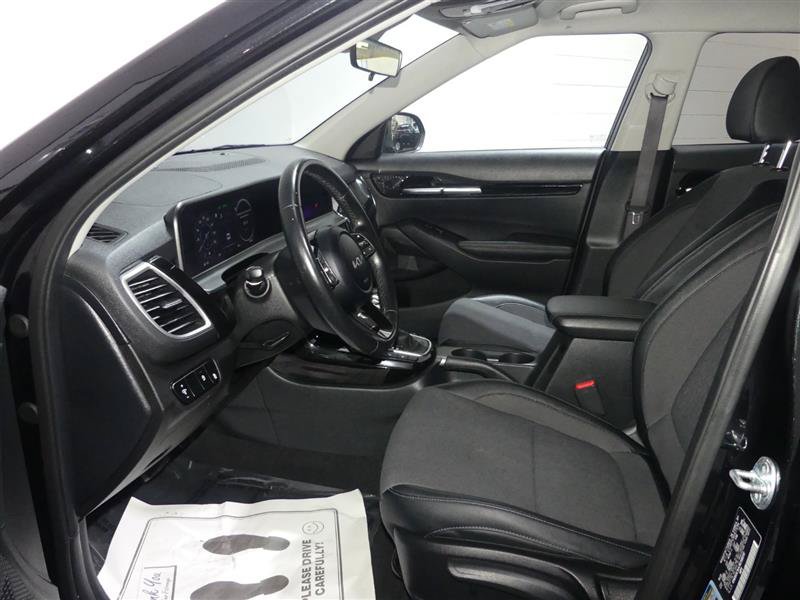 Used 2024 Kia Seltos S AWD/4WD image 21