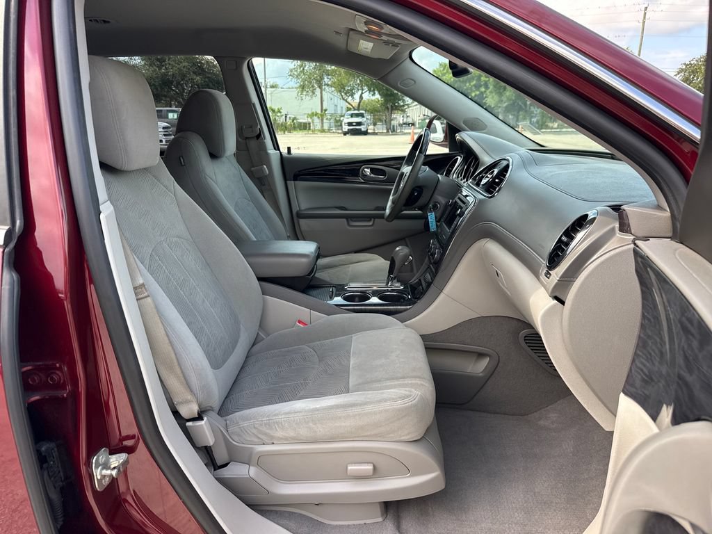 Used 2017 Buick Enclave Convenience FWD image 25