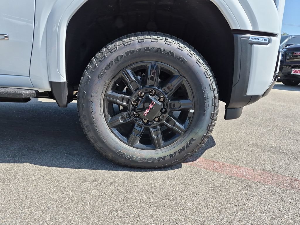 New 2026 GMC Sierra 2500 AT4 w/ AT4 Premium Plus Package AWD/4WD image 16