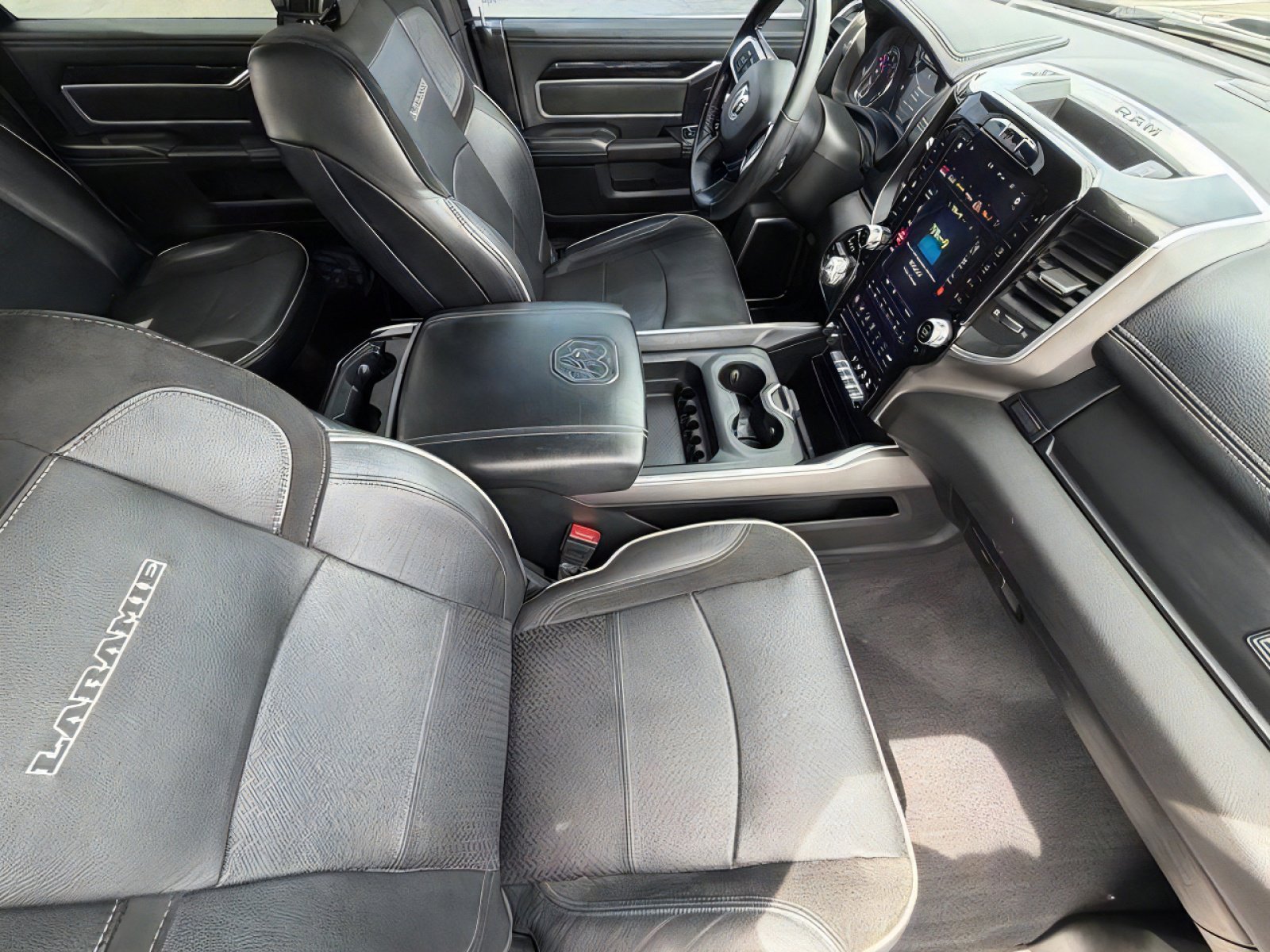 Used 2020 RAM 2500 Laramie w/ Night Edition AWD/4WD image 10