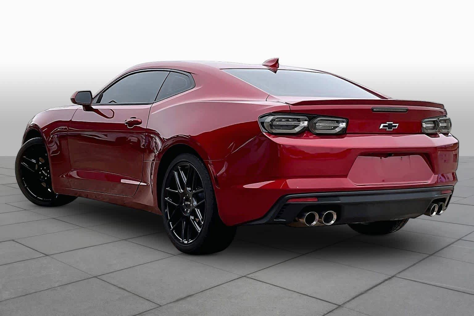 Used 2021 Chevrolet Camaro LT w/ RS Package RWD image 11