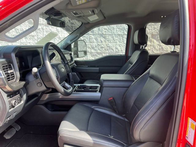Certified 2024 Ford F250 Lariat w/ Black Appearance Package image 4