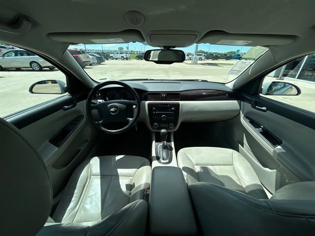 Used 2012 Chevrolet Impala LTZ FWD image 28