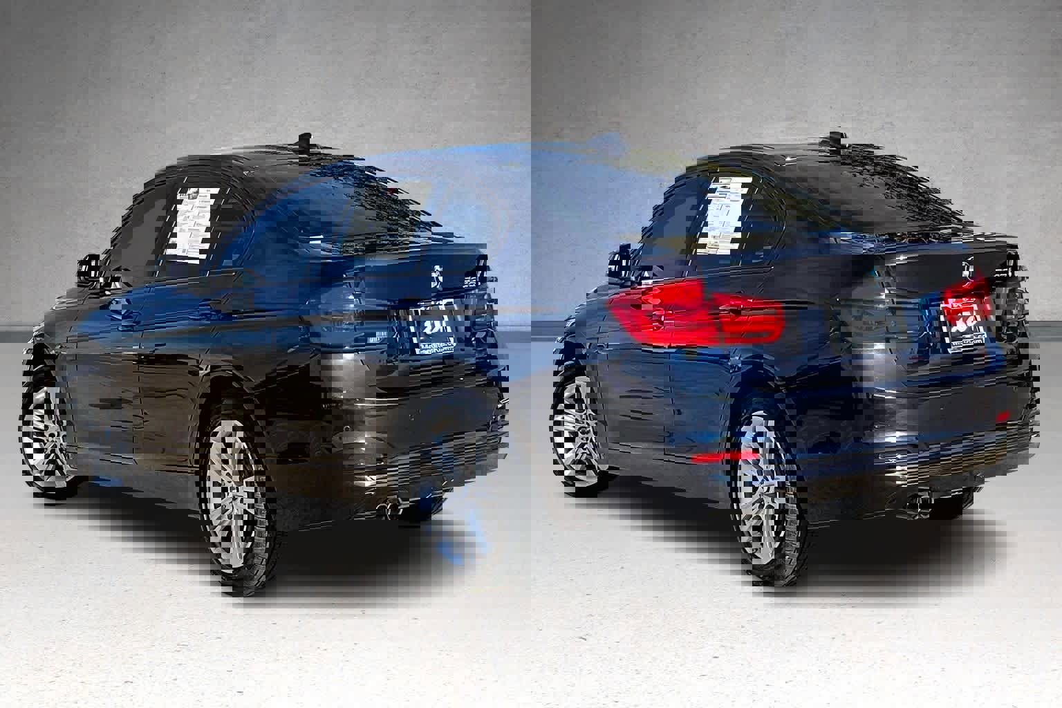 Used 2016 BMW 328i Sedan image 4