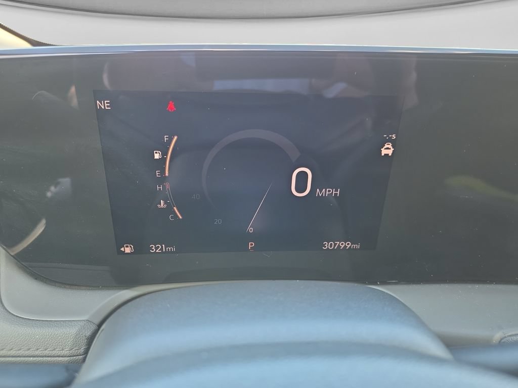 Used 2025 Buick Encore GX Preferred AWD/4WD image 32