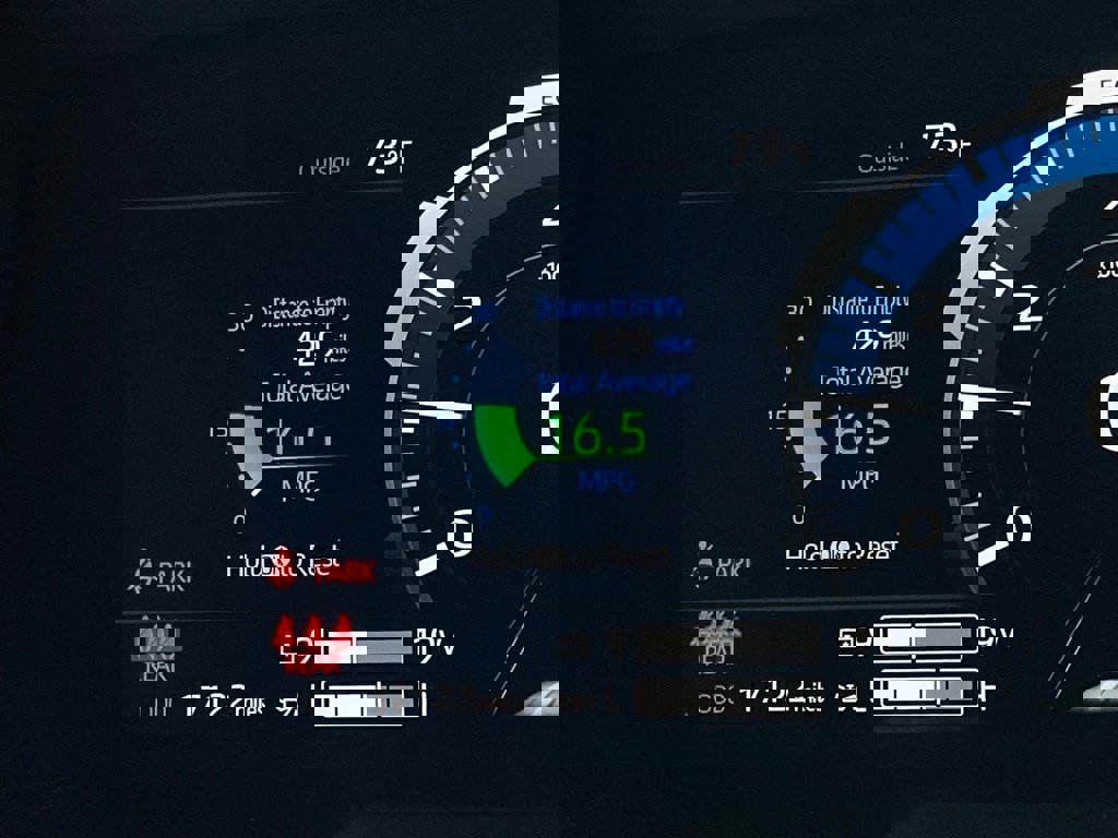 Used 2025 Toyota Tundra Limited image 18