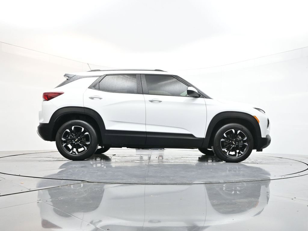 Used 2023 Chevrolet TrailBlazer LT w/ Convenience Package image 34