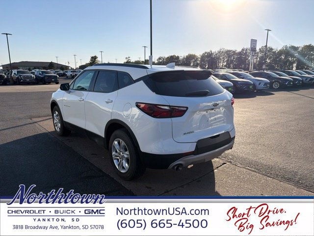 Used 2021 Chevrolet Blazer LT FWD image 12