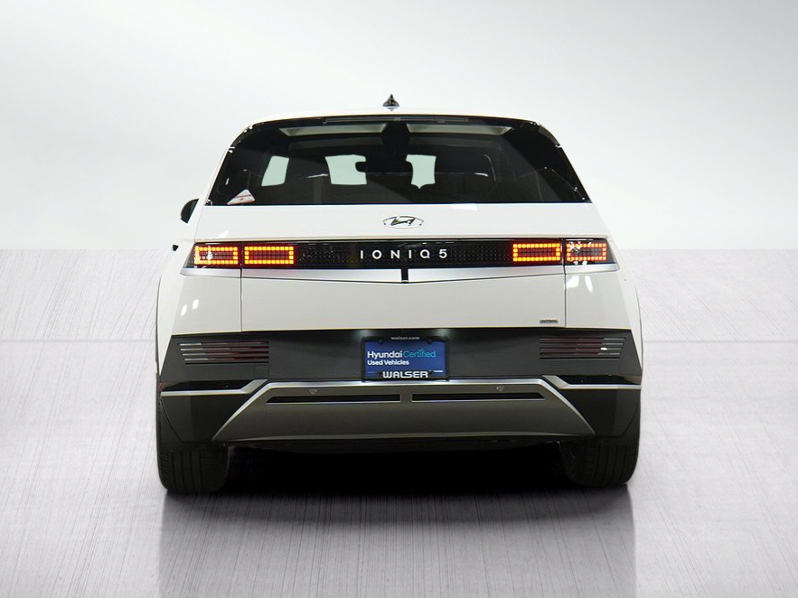 Certified 2024 Hyundai Ioniq 5 SEL AWD/4WD image 4